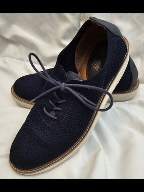 Women's Eurosoft Navy Knit Lace-Up Casual Shoes